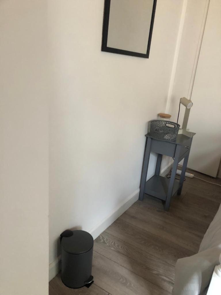 Bed and Breakfast Alpha House Лондон Экстерьер фото